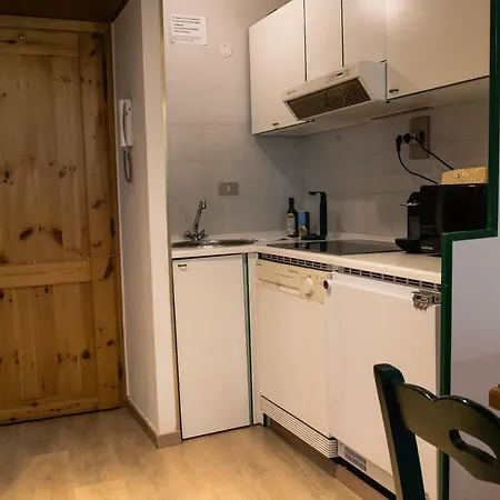 Monolocale Cielo Alto 브루일서비니아